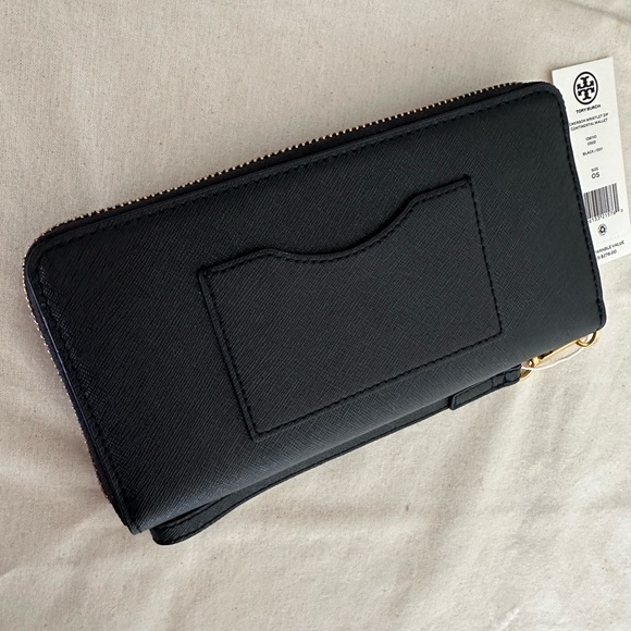 New Tory Burch Emerson continental wallet / wristlet - Picture 3 of 6